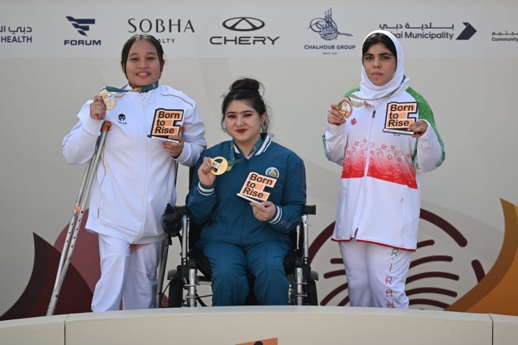 Putri Sri Rahayu Lase, Anak Pusat Rehabilitasi Harapan Jaya, Raih Medali Perak di  Asian Youth Para Games 2025  di Dubai Uni Emirat Arab